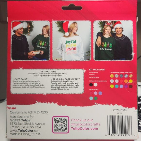 TULIP FABRIC PAINTS, MERRY & BRIGHT KITS, 44 PC KIT, PUFF PAINT & BRUSH-ON PAINT - Picture 2 of 5